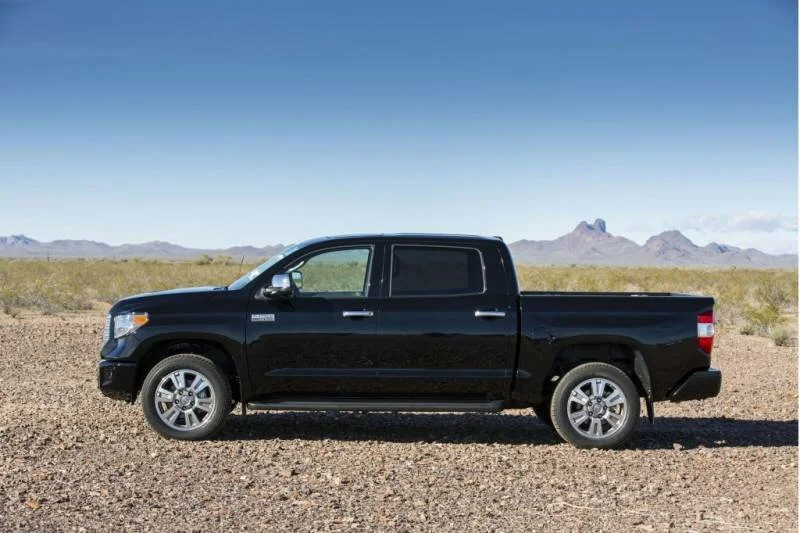 2017-toyota-tundra-diesel-side-view